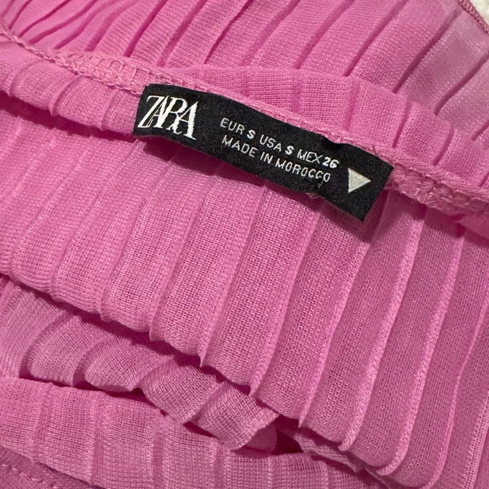 ZARA Ruffled Pleated Top - Picture 6 of 6